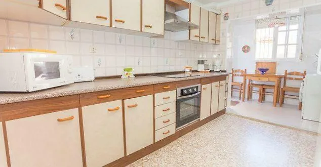Apartment Apartamento Villa De Rota - Vista Mar, 135M2, Terraza, Sat Tv Y Mas Spain